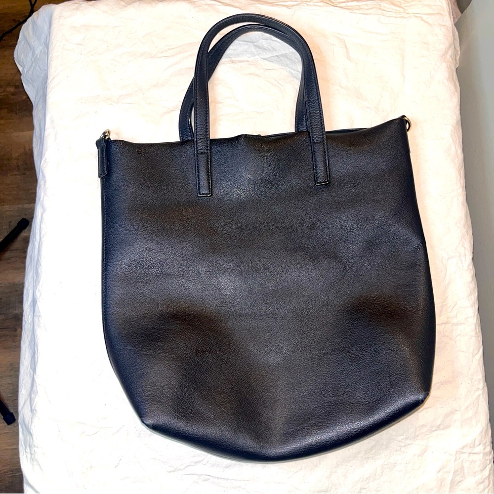 Saint Laurent Toy North/South Black Leather Tote - Picture 5 of 16